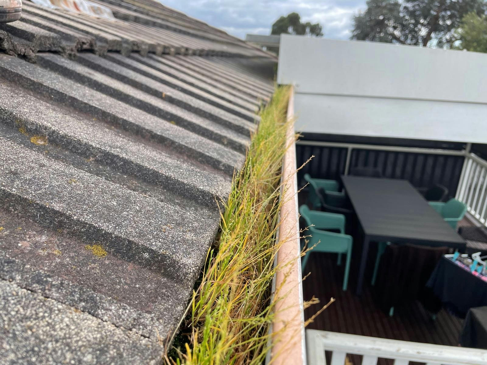 Gutters For Roof Regular Cleaning Matters Mr Gutter Cleaning